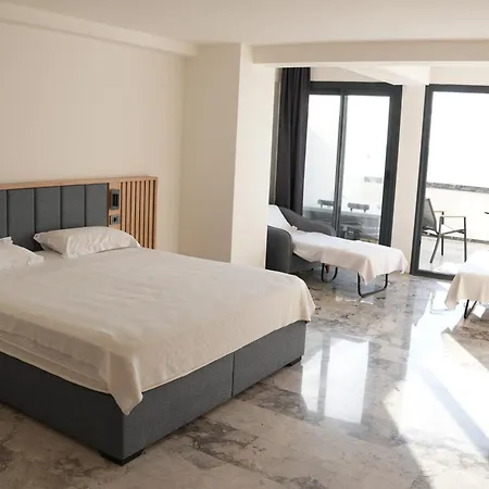 Szálloda Ciftlique Çeşme