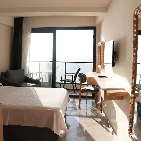 호텔 Ciftlique Çeşme